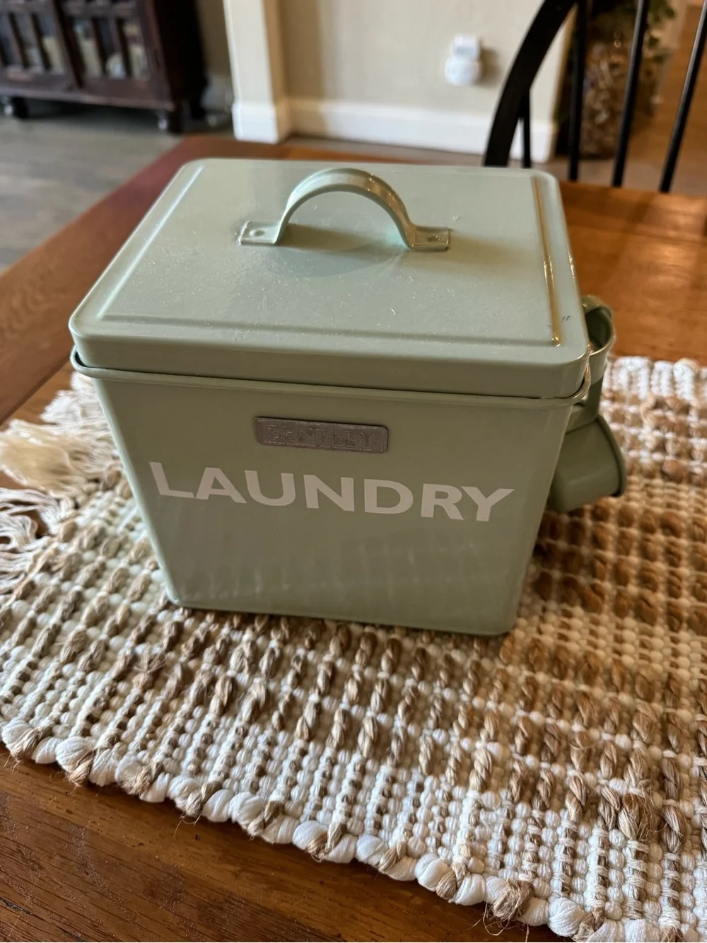 Bentley Green Laundry Tin Box with scoop